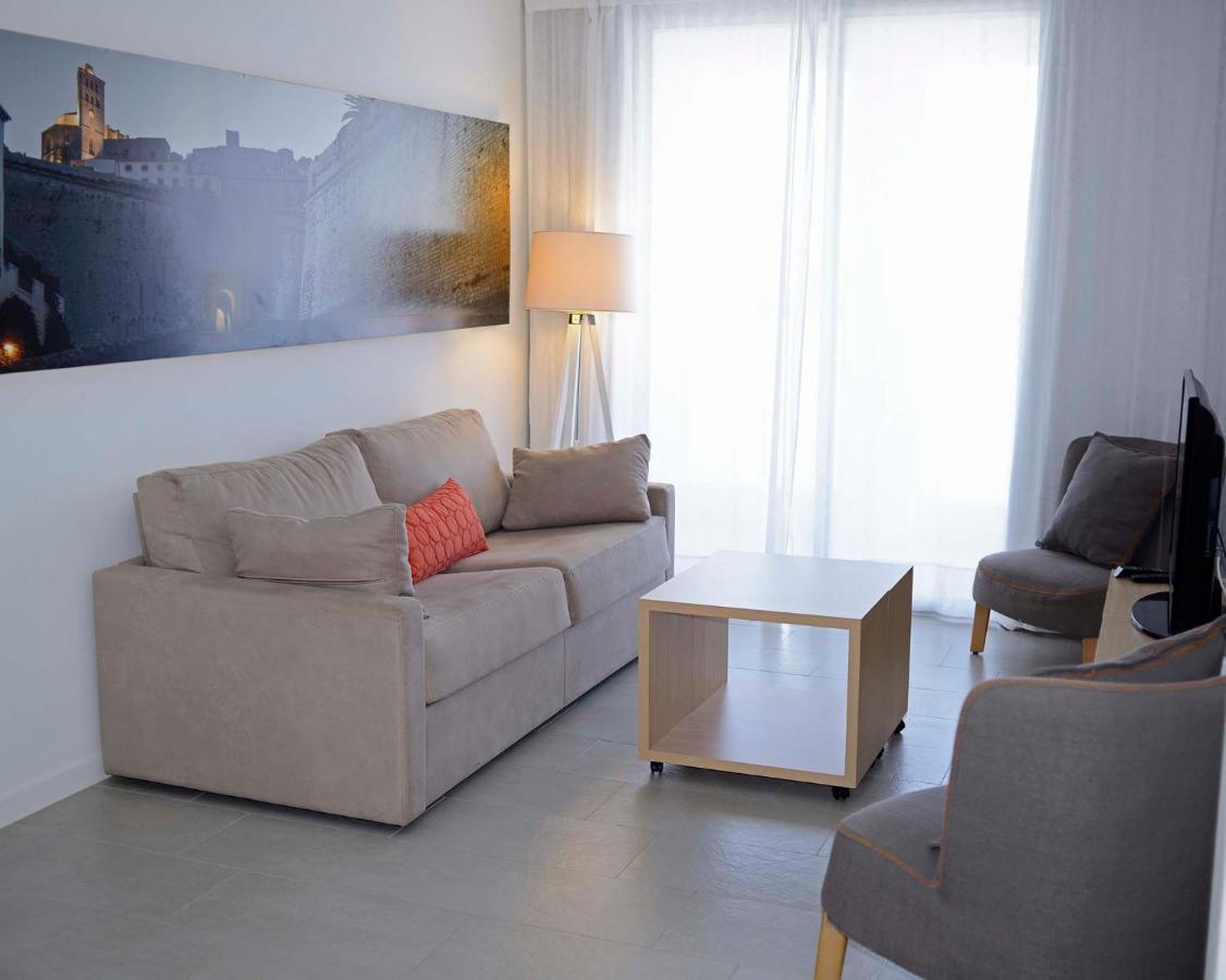 Superior Two-Bedroom Apartment,1013109256:JPEG